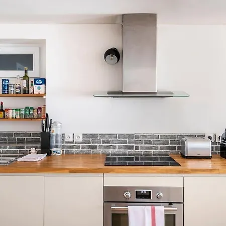 Moderne Renove Et Spacieux, Au Coeur De Апартаменты Париж