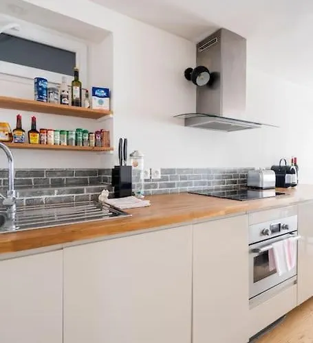 Apartamento Moderne Renove Et Spacieux, Au Coeur De *