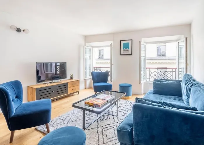 Moderne Renove Et Spacieux, Au Coeur De *