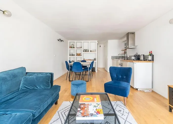 Moderne Renove Et Spacieux, Au Coeur De Paris