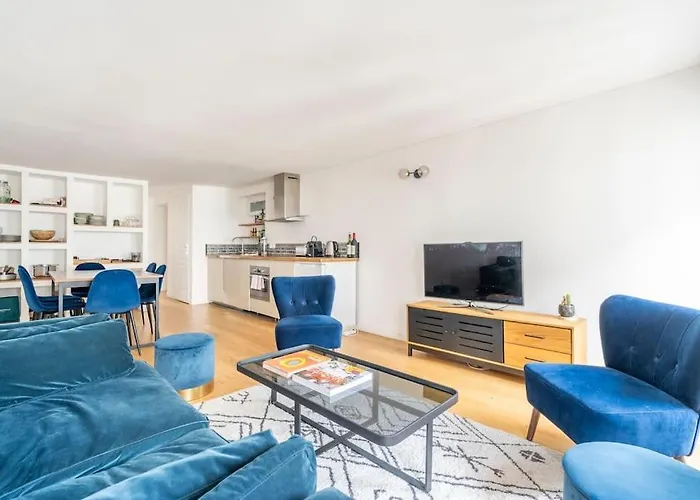 Moderne Renove Et Spacieux, Au Coeur De Paris